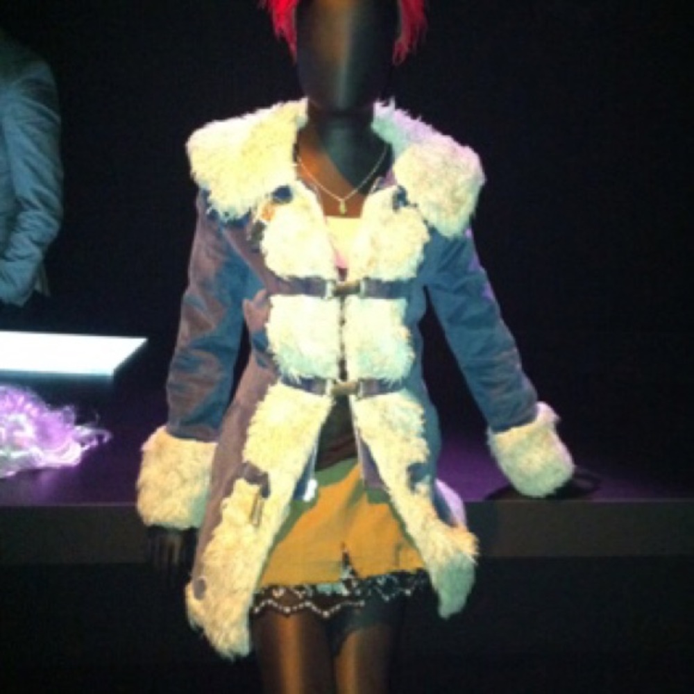 IDSO this coat